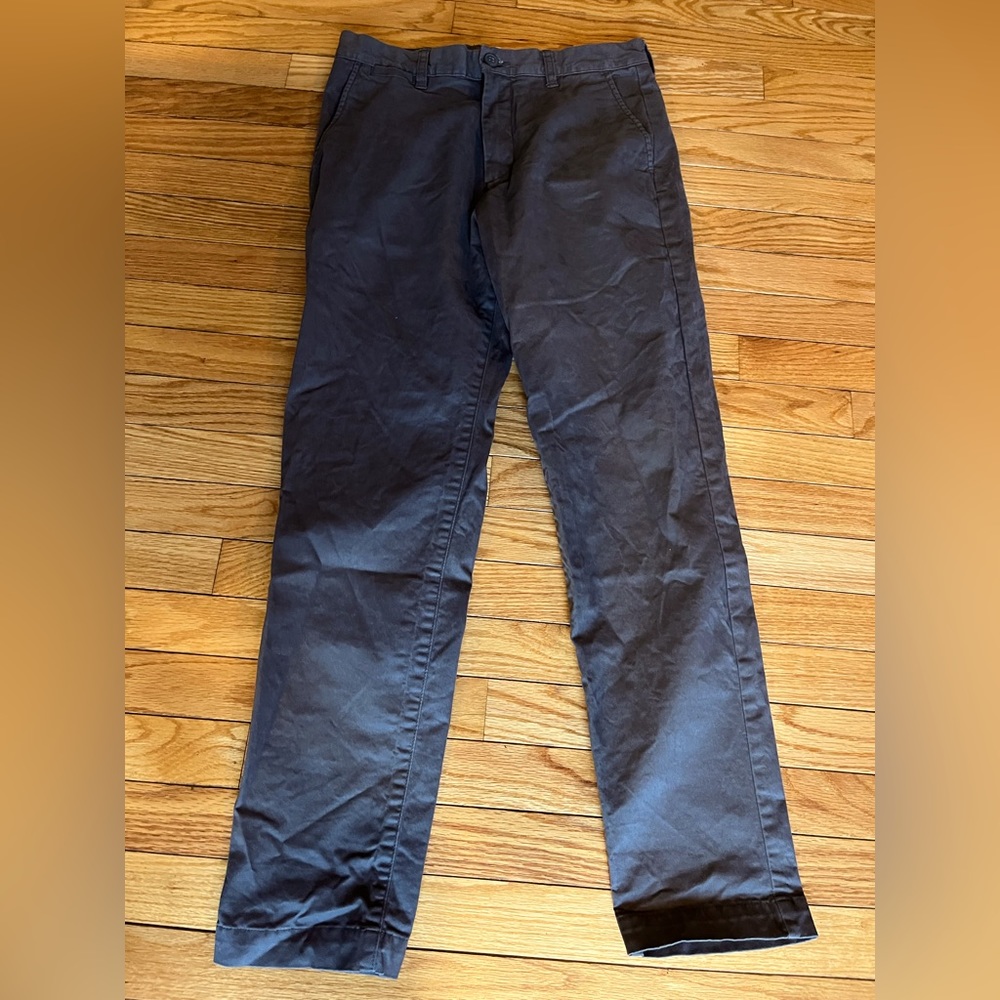 Mens H & M Brown Chino Pants -Size 30/32
